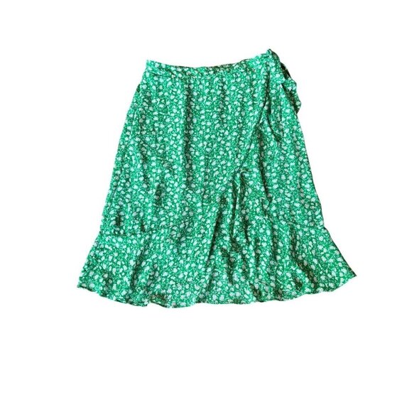EST 1946 Dresses & Skirts - EST 1946 Women's Green Floral Skirt